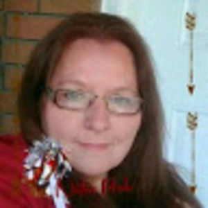 Meet your Posher, Lois